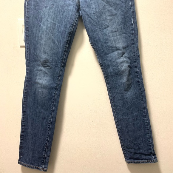 Old Navy The Diva Women’s Blue Denim Jeans Sz 6 - Picture 2 of 8